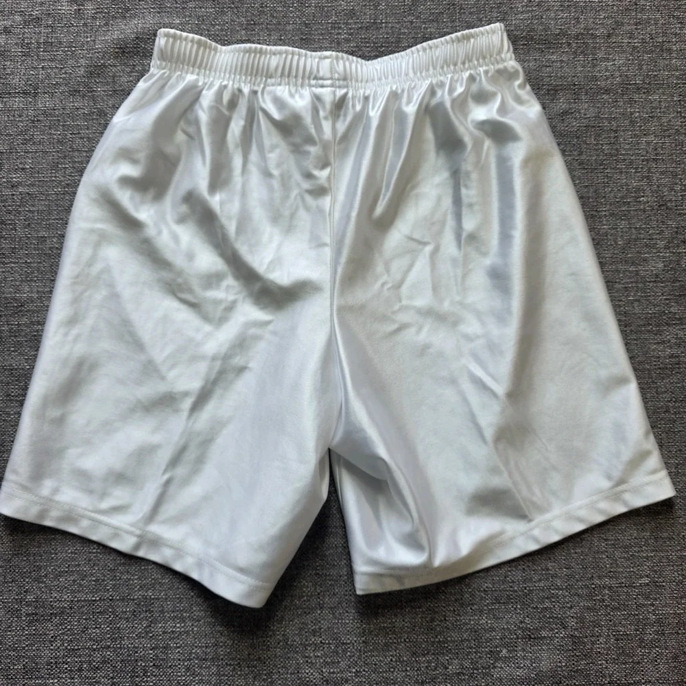 Nike Athletic Shorts Boys Large 14/16 White Light Weight